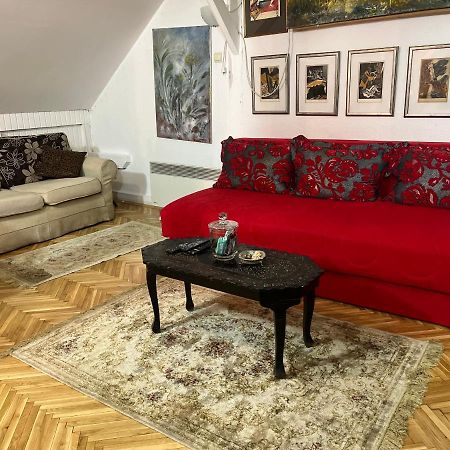 Srba Appartement Belgrado Buitenkant foto